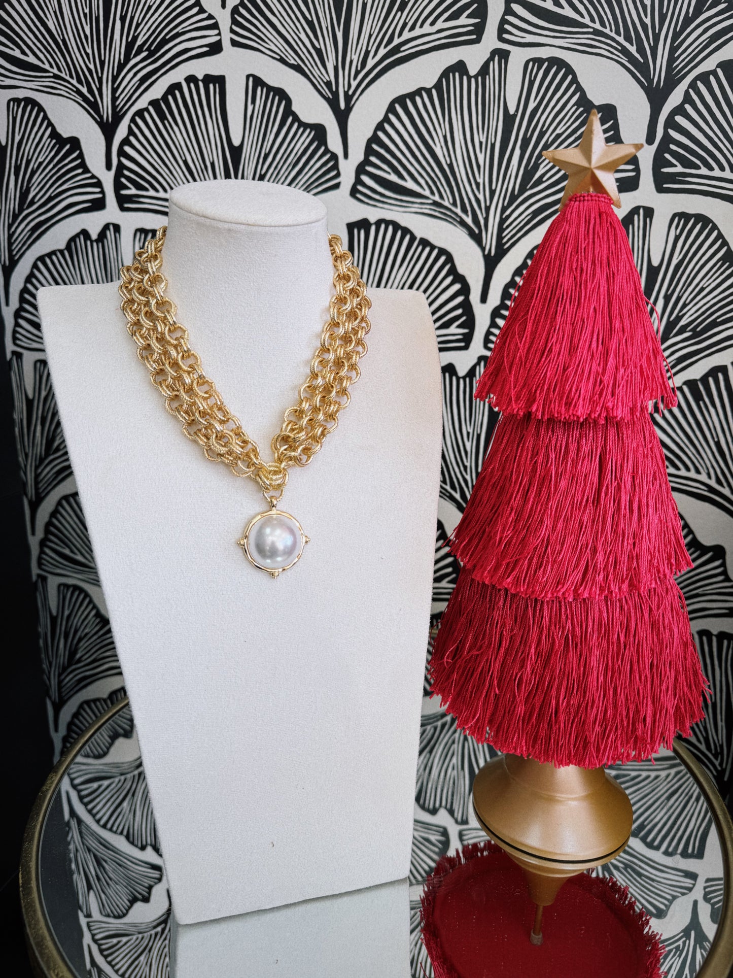 Shape Her Necklace