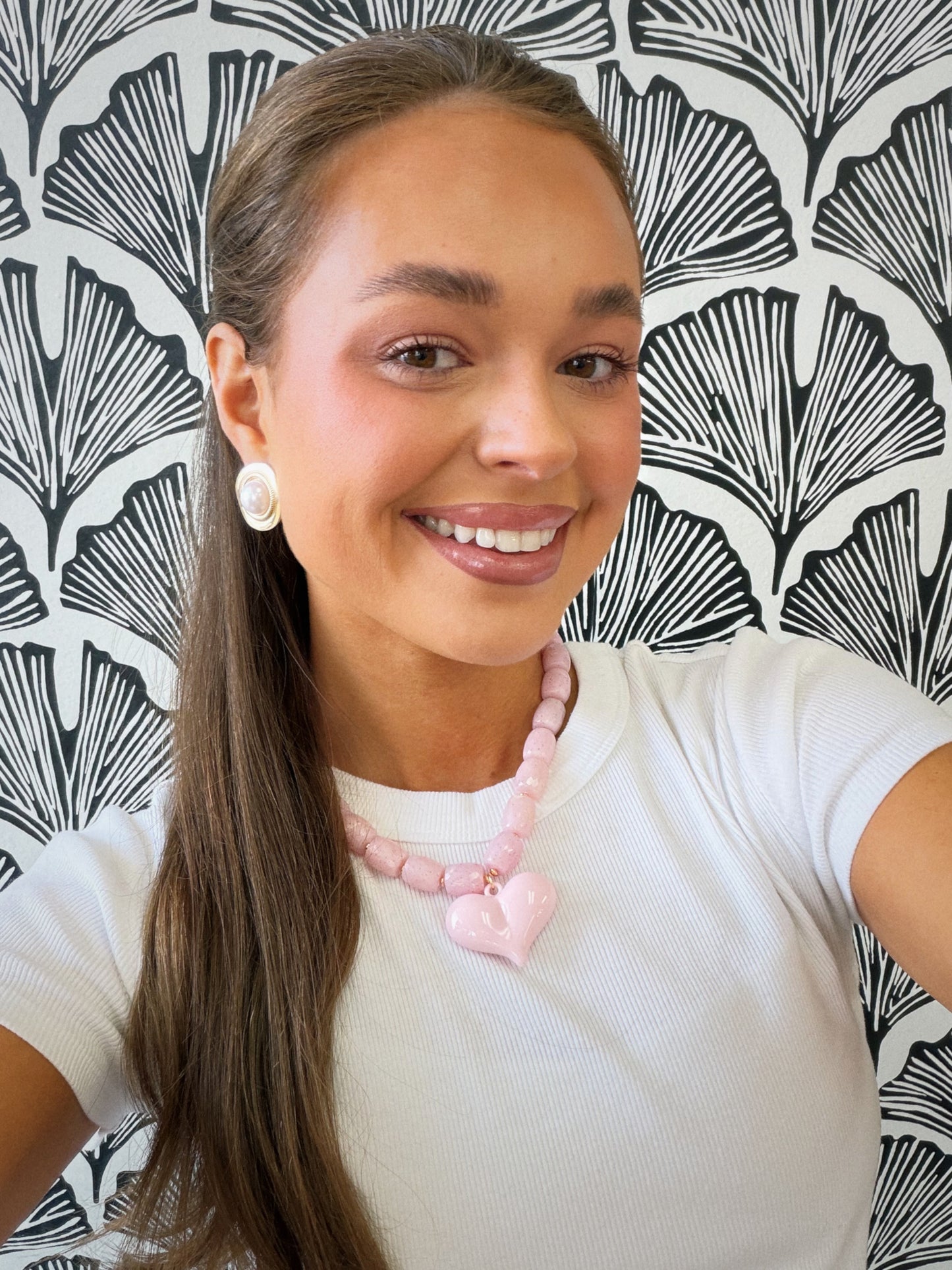 Sweetheart Necklace - Pink