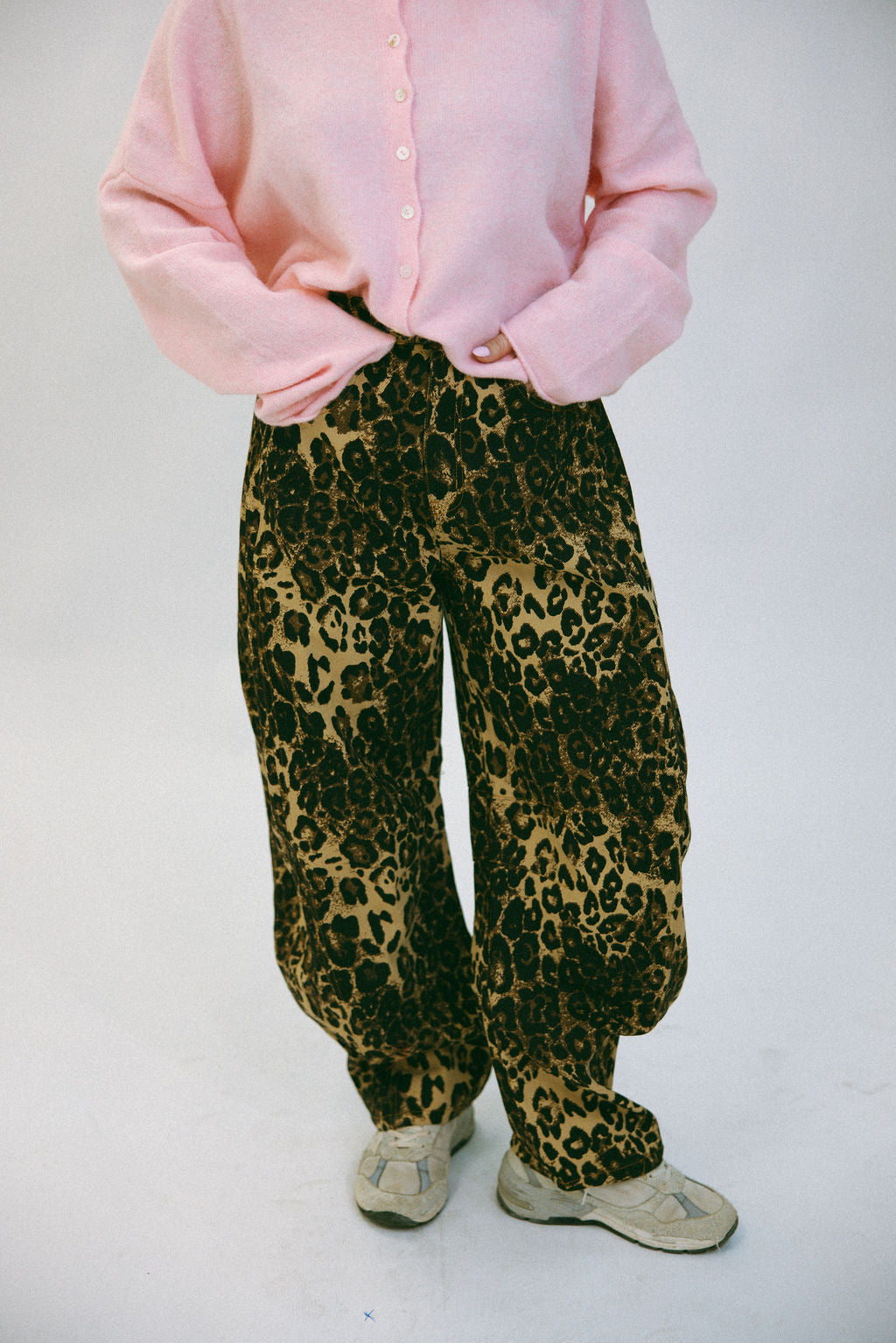 Washed Leopard Printed Barrel Jeans
