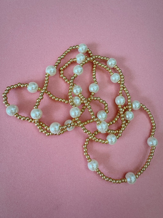 Pearl Bracelet Set