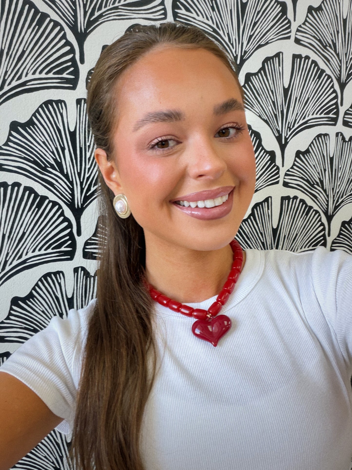 Sweetheart Necklace - Red